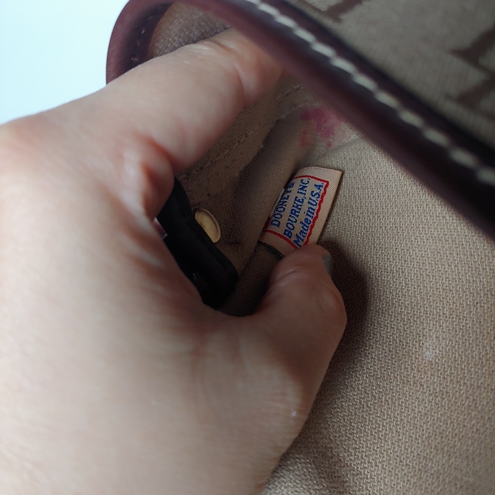 SOLD - Dooney & Bourke Wristlet - Picture 7 of 8